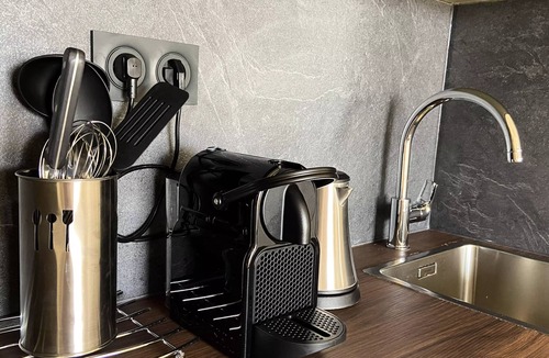Juvignac Apartment | 1-Bedroom Apartment Hotel for 2–4 People - Côté Garrigue
