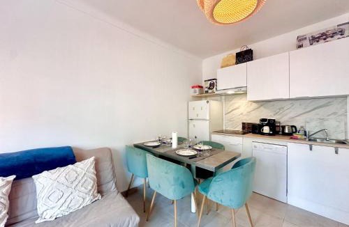Carnot Apartment | 1 Bedroom close to Palais des Festivals Cannes