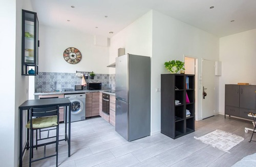 Les Chartreux Apartment | 1 bedroom gorgeous apartment in Marseille