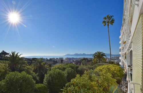 California - Pezou Apartment | 1-Br Sea view Luxury Residential with pool