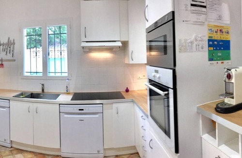 Cornillon House | 100% Air-Conditioned, Spacious, High-End Home, Ideal for Families, Large Garden, Pool