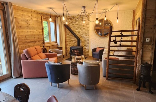 Arvieux Ski Chalet | 100% RENOVATED FAMILY CHALET with view!
