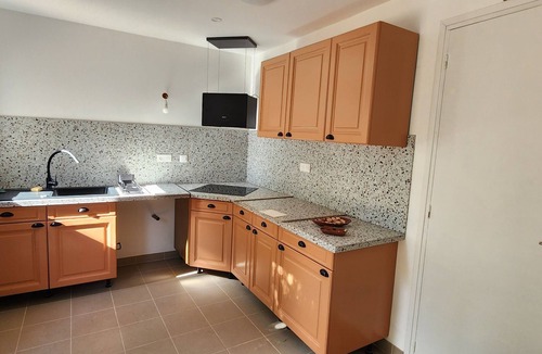 Nissan-lez-Enserune House | 15 minutes from the beaches, between Béziers and Narbonne, in a quiet location