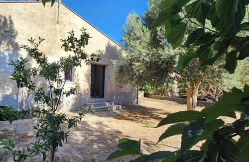 Nissan-lez-Enserune House | 15 minutes from the beaches, between Béziers and Narbonne, in a quiet location