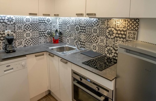 Les Orres Apartment | 1st floor, swimming pool, sauna, balcony, fireplace or stove, tv, ski locker, 35m², Les Orres