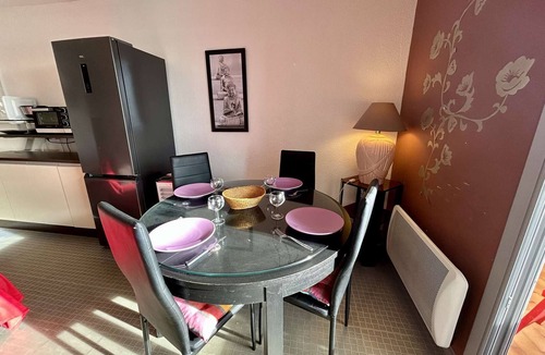Cap d'Agde Apartment | 2-Bedroom Apt Cabin, Parking, Pets Allowed - Cap d'Agde