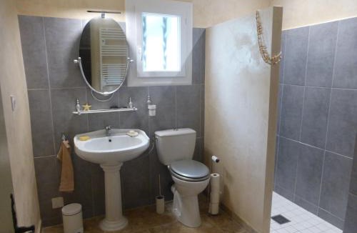 Orgon House | 2 chambres au calme Villa Chrisma Provence