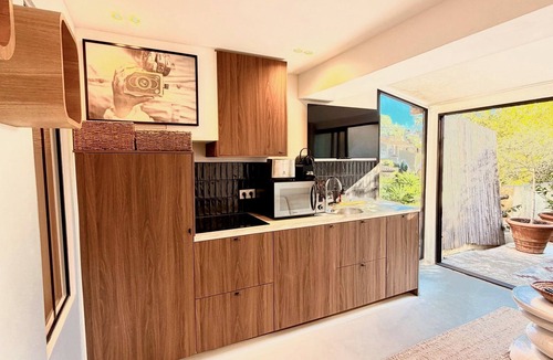 Guerrevieille Apartment | 2 new bedrooms in Sainte-Maxime with luxury sea garden