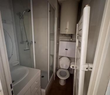 Cavalaire-sur-Mer Apartment | 2 pièces cabine avec vue mer dans résidence avec piscine