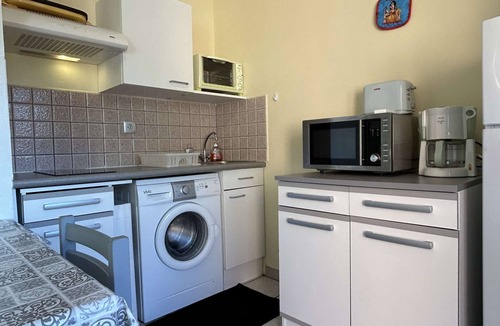 Cerbere Apartment | 2-room apartment for 5 in Cerbère