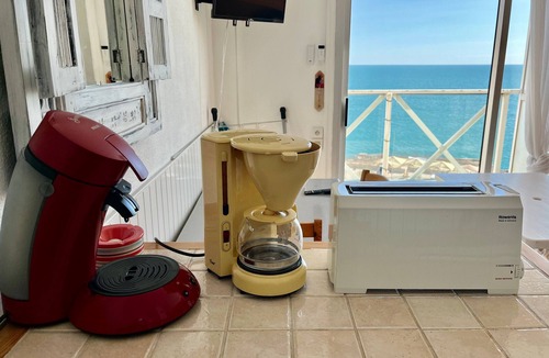 Sete Apartment | 2-Room Apartment with Pool and Parking in Sète