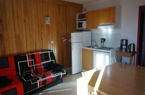 Montclar Apartment | 2 ROOMS sleeps 6 SAINT JEAN MONTCLAR