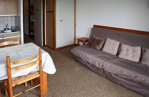 Les Orres Apartment | 200m from resort center, 2nd floor, balcony, ski locker, 26m², Les Orres