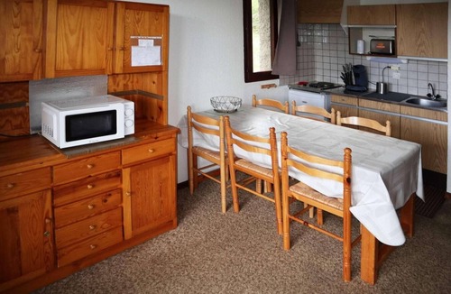 Les Orres Apartment | 200m from resort center, 2nd floor, balcony, ski locker, 26m², Les Orres