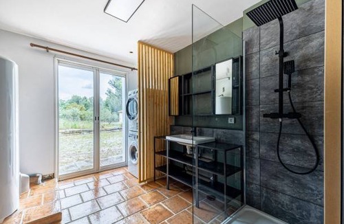 Signes House | 270 m² House ∙ 6 bedrooms ∙ 11 guests