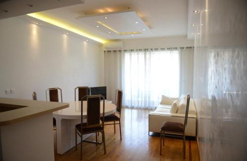 Nice City Centre Apartment | 29 Promenade des Anglais