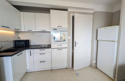 Palavas-les-Flots Apartment | 2BR Terrace SEA VIEW I Parking I Air-Cond.