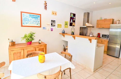 Saint-Andre-de-Roquepertuis House | 3 bedroom accommodation in Cornillon