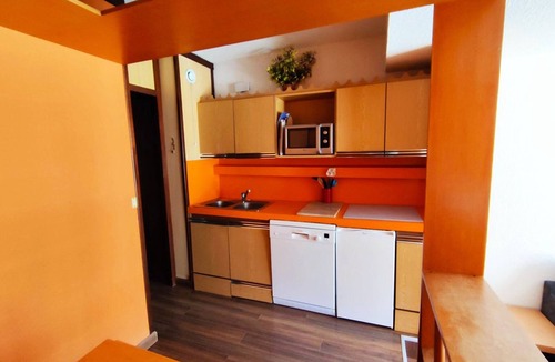 Isola Apartment | 3-bedroom apartment at the slopes with garage and Wi-Fi