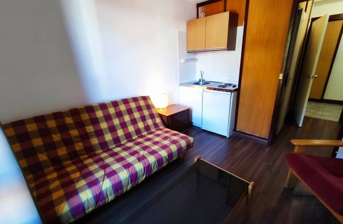 Isola Apartment | 3-bedroom apartment at the slopes with garage and Wi-Fi