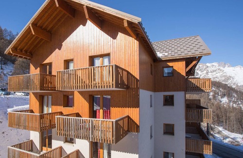 Puy-Saint-Vincent Apartment | 3-Room Apartment for 6 with Balcony in Puy-Saint-Vincent