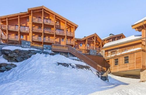 Val-Thorens Apartment | 300m from resort center, fitness, swimming pool, sauna, jacuzzi, hammam, balcony, fireplace or stove