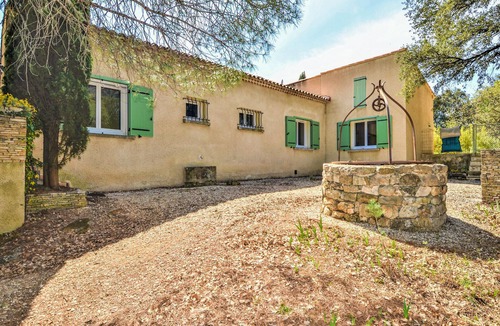 Montignargues House | 4 bedroom accommodation in Montignargues