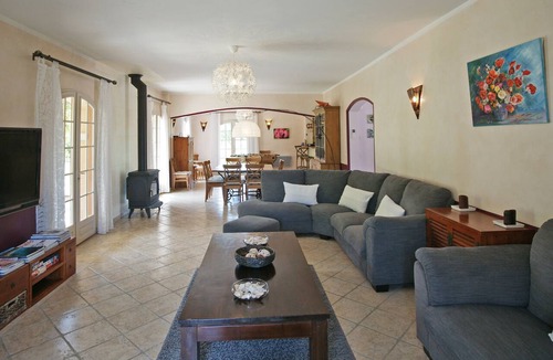 Cogolin Other | 4-bedroom farmhouse in tranquil Cogolin with air conditioning and private pool