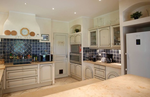 Cogolin Other | 4-bedroom farmhouse in tranquil Cogolin with air conditioning and private pool