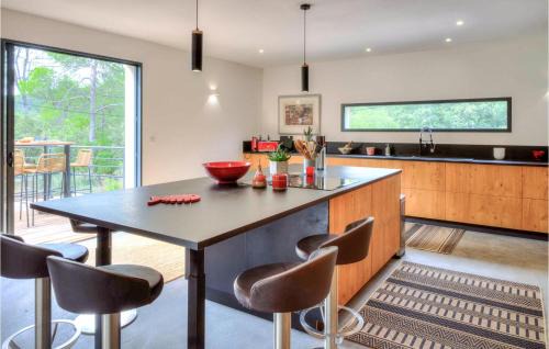 Sillans-la Cascade House | 4 Bedroom Lovely Home In Sillans La Cascade