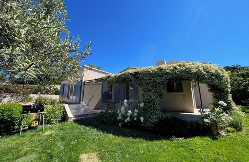 Lambesc Villa | 4 Bedroom Villa in Lambesc