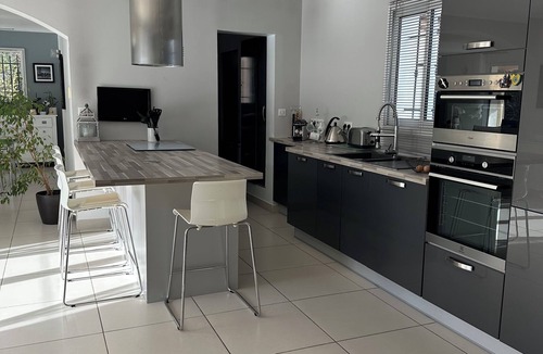Mimet House | 4-bedroom villa with swimming pool, quiet location between Aix en Provence and Marseille