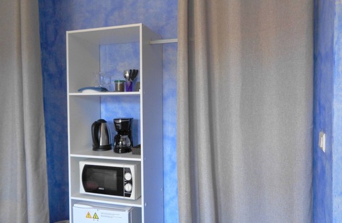 Lacoste Bed & Breakfast | 4-person air-conditioned family suite with panoramic terrace in the heart of the Luberon