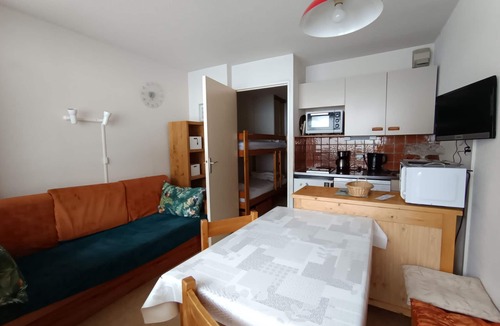 Montgenevre Apartment | 4-person apartment, non-renovated - Slope view, pets allowed