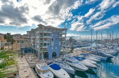 Frejus Port Apartment | 48 m² Apartment ∙ 1 bedroom ∙ 4 guests