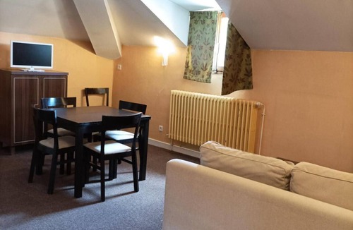 Jausiers Apartment | 4th floor, swimming pool, hammam, parking, tv, 50m², Pra Loup