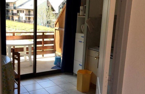 Reallon Apartment | 50m from resort center, 2nd floor, balcony, ski locker, 30m², Réallon