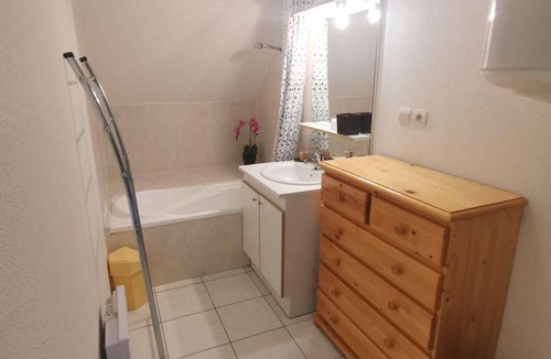 Reallon Apartment | 50m from resort center, terrace, ski locker, 30m², Réallon