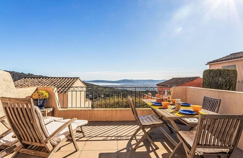 Grimaud Apartment | 57 m² Apartment ∙ 1 bedroom ∙ 4 guests