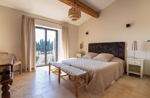 Maussane House | 6-bedroom house near town center
