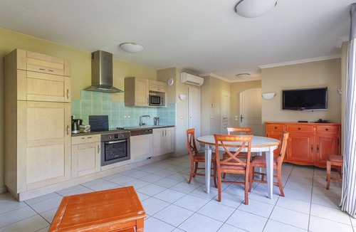 Callian Apartment | 6-Guest Apartment with Fitness Room