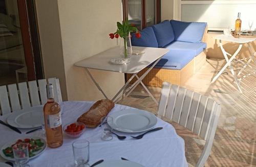 Sanary-sur-Mer Apartment | 67 m² Apartment ∙ 2 bedrooms ∙ 6 guests