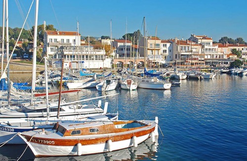 Saint-Cyr-sur-Mer Apartment | 75 m² Apartment ∙ 3 bedrooms ∙ 6 guests