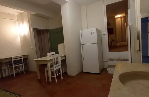 Grand Sud House | 80 m2 in a quiet, cool location, with double rooms, terrace and olive grove.