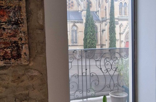 Faubourg Apartment | 80 sq. m Apartment, old town, church view, parking