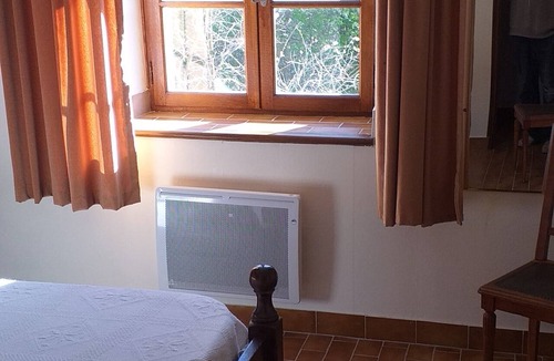 Goudargues Other | A CHARACTERFUL PROVENÇAL FARMHOUSE FOR 2 TO 10 VACATIONERS.