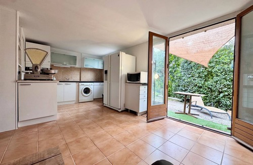 Montauroux Apartment | A charming and spacious two-room apartment with a private garden in the heart of the hilltop villages
