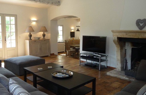 Bonnieux House | A charming, cosy and comfortable, walking distance of Bonnieux