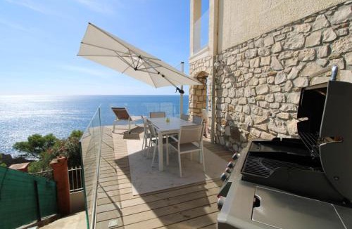 Ensues-la-Redonne House | A couper le souffle ! #Domaine de luxe sur l'eau