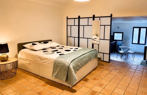 Sisteron Apartment | ✨ A Getaway at the Foot of the Citadel Cozy Apartment All on foot 2 to 3 people